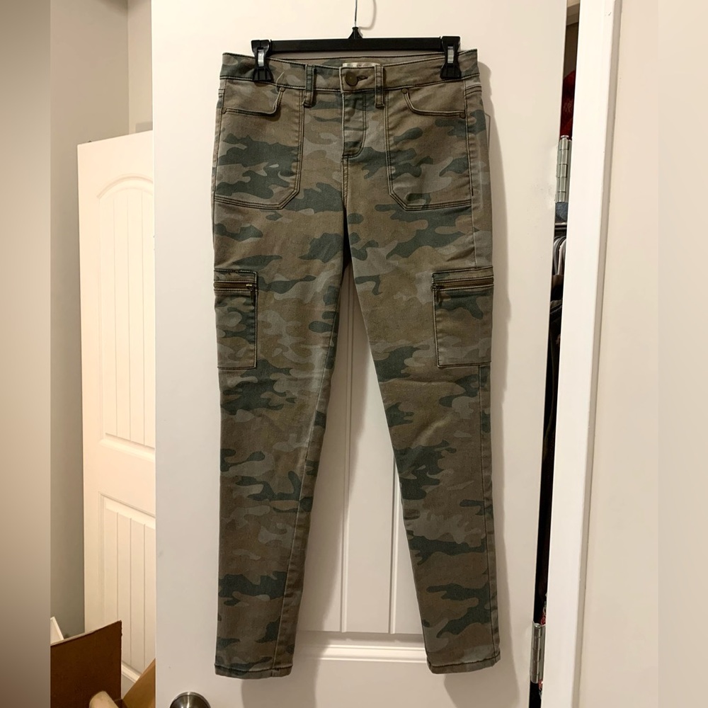 Camo pants - size 7